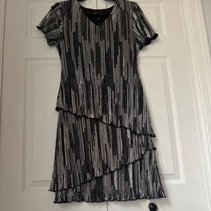 Stunning short dress